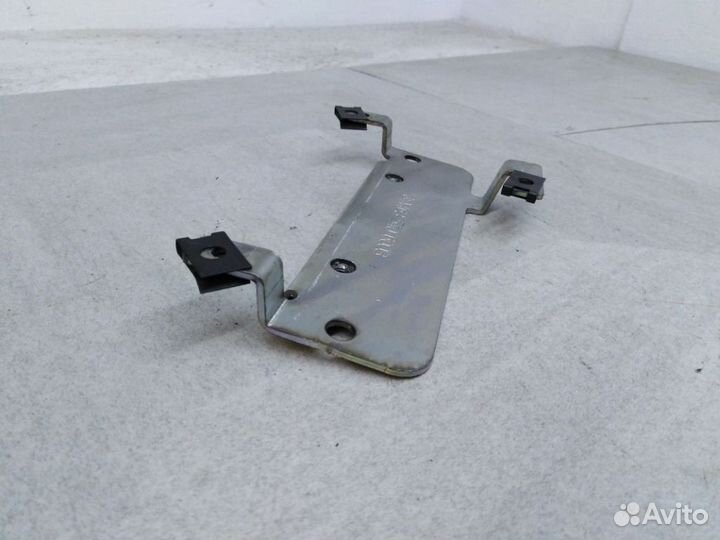 Кронштейн блоков управления