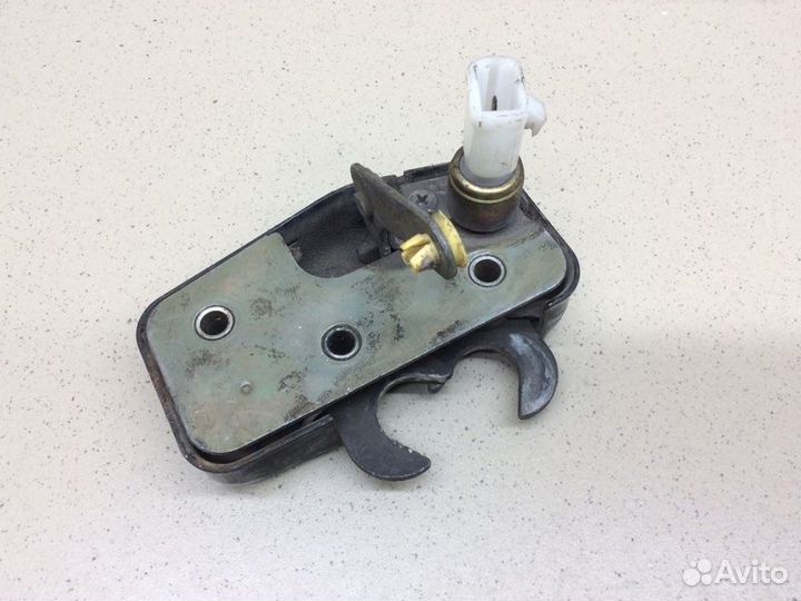 Замок багажника Ford Explorer U2 1995-2001