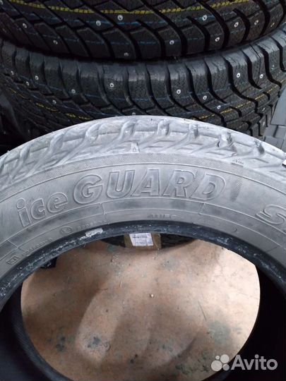Yokohama IceGuard Stud IG65 225/60 R17