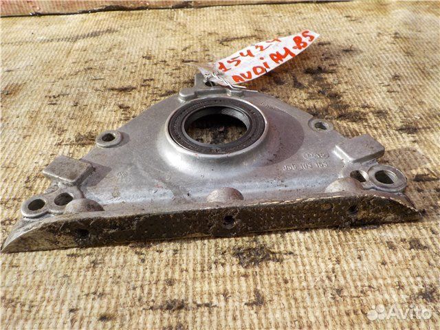 Крышка коленвала передняя Audi A4 B5 ADR 1996