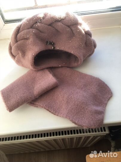 Женский берет шапочка