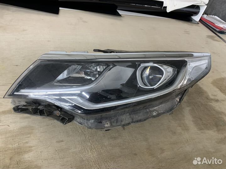 JH0318K5001hexl левая фара