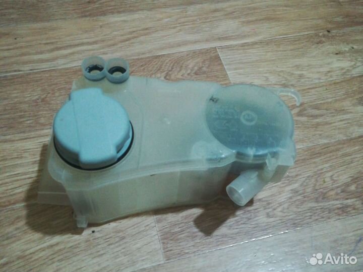 Декальцификатор(солевой бак) Electrolux