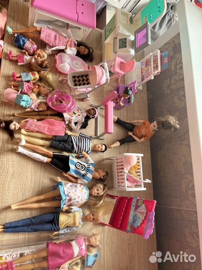 Продаю куклу Барби