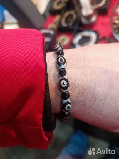 Браслет бусины дзи