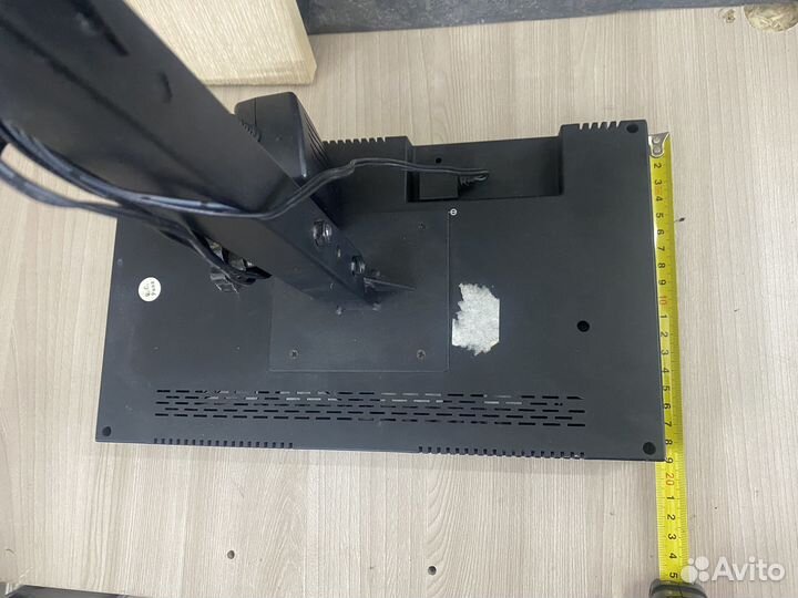 Информационный монитор Advertising player 10 inch