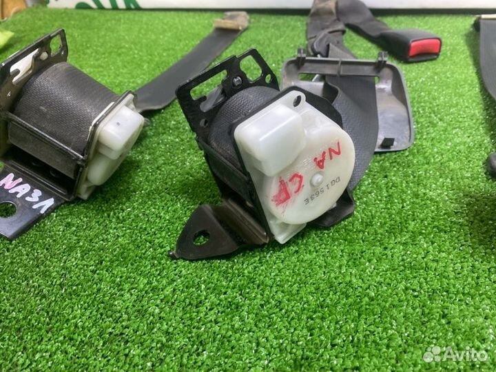 Ремень безопасности задний Nissan Almera N16 1.5