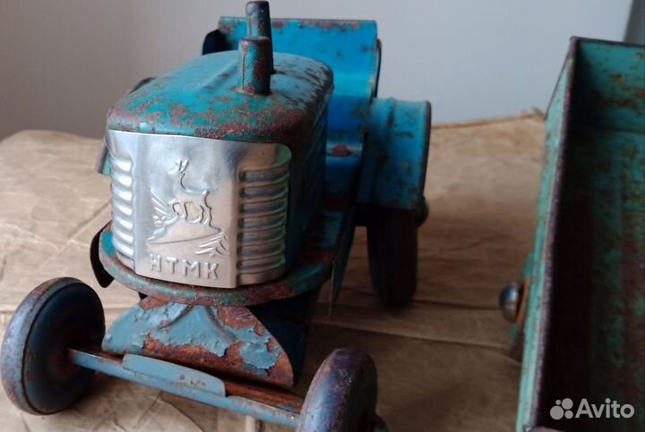 Трактор с прицепом игрушка СССР жесть нктм