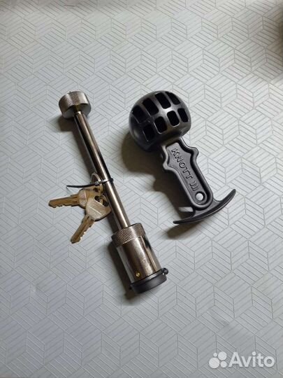 Противоугонное устройство Knott для каравана Hobby