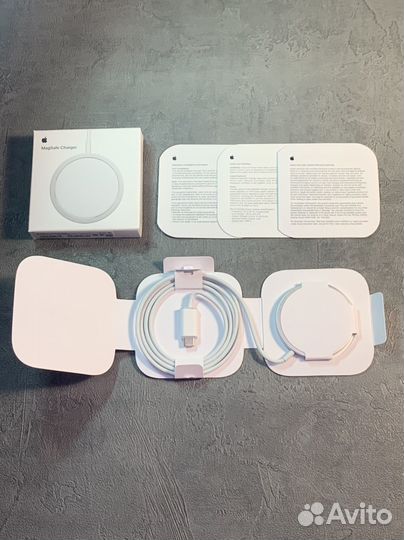 Беспроводная зарядка MagSafe для iPhone