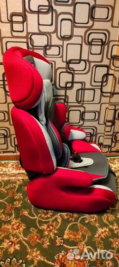 Детское автокресло