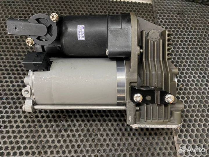 Компрессор пневмоподвески Мерседес 166 292