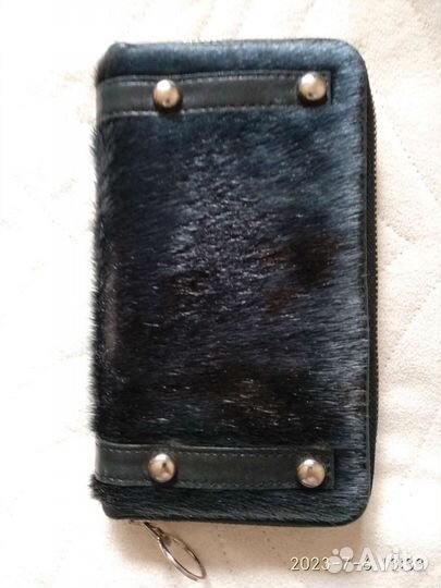 Кошелек-клатч меховой из нерпы