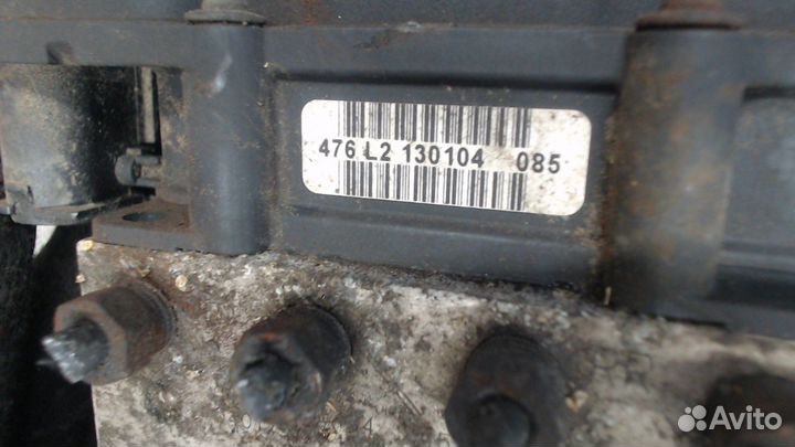 Блок абс, насос Toyota Avensis 2, 2004