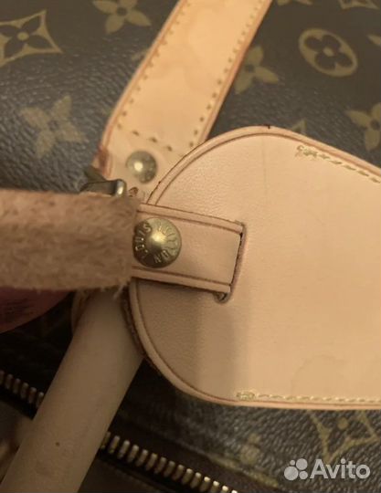 Чемодан мягкий LV