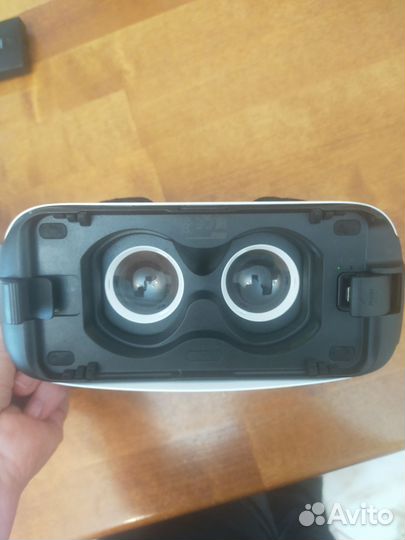 Очки виртуальной реальности samsung gear vr