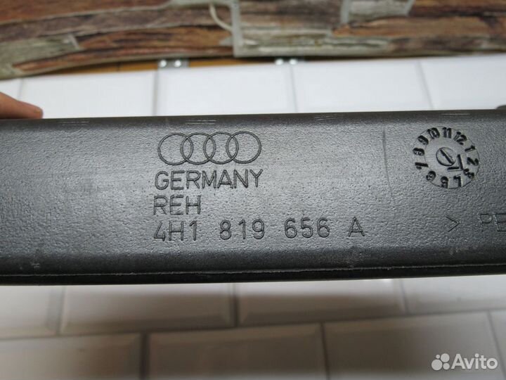 Воздуховод торпеды Audi A8 D4 A8D4