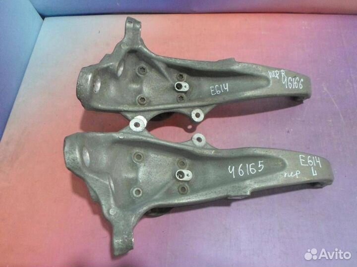 Кулак поворотный бмв Ф10 Ф11 Ф12 Ф06 ступица