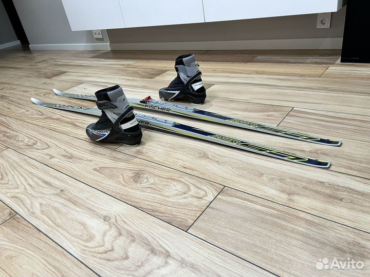 Лыжи беговые fisher ботинки Salomon