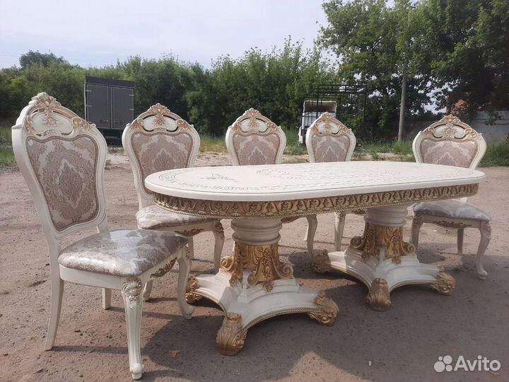 Столы, стулья