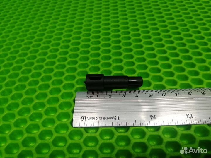 Фиксатор поворотного колеса коляски N 01, новый