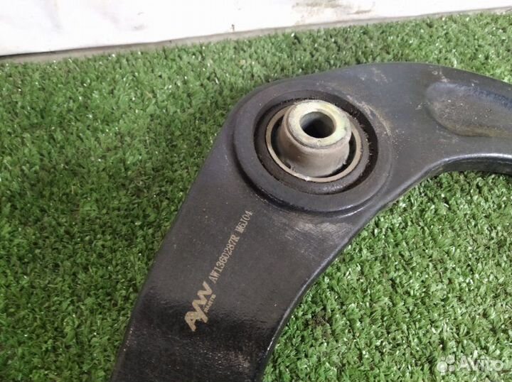 Рычаг подвески передний правый передний Peugeot