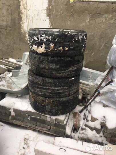 R19 Triangle Sportex TSH11 275/40, PCD 5x112 DIA 40