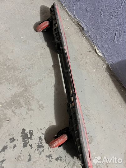 Двухколесный скейтборд