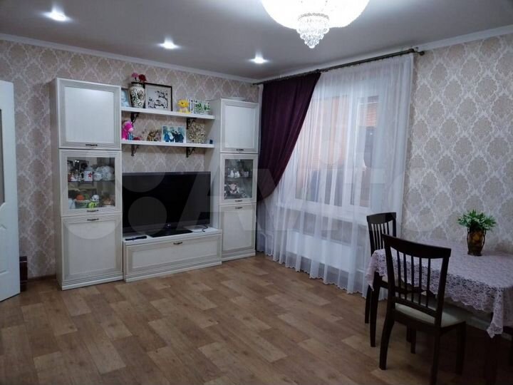 3-к. квартира, 71,3 м², 2/5 эт.