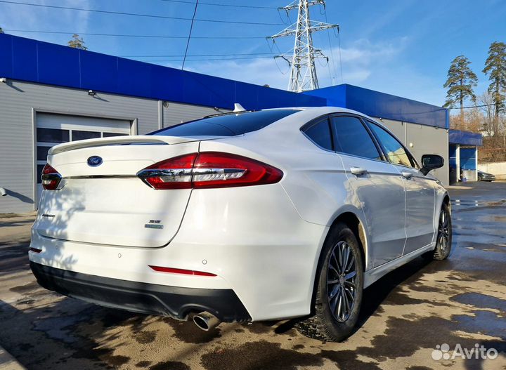 Ford Fusion (North America) 1.5 AT, 2020, 75 000 км