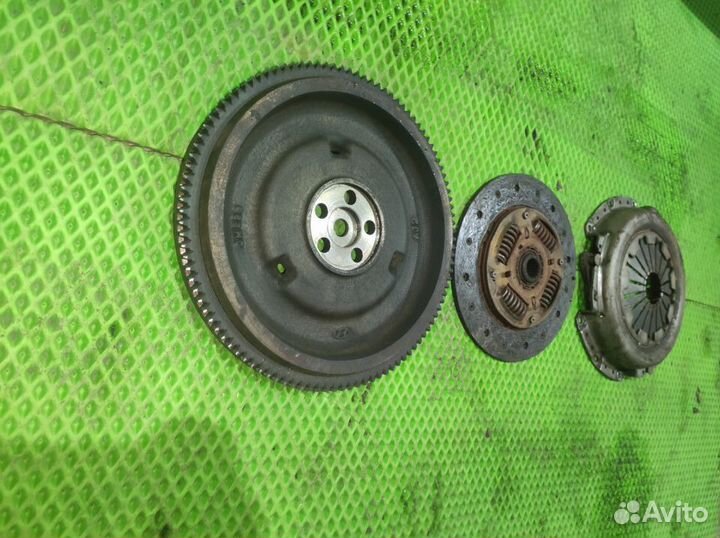 Маховик Kia Rio