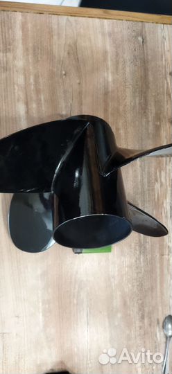 Винт гребной 150-300;4x14-1/2x18