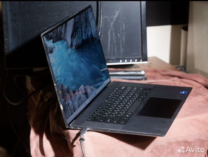 Ультрабук Dell XPS 17 9710 i7