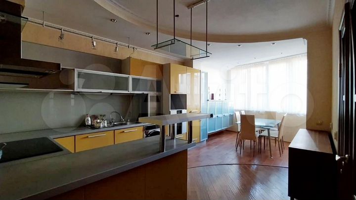 3-к. квартира, 111,6 м², 5/13 эт.