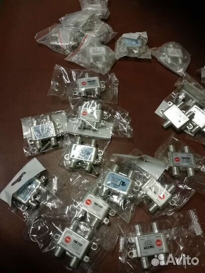 Делитель телевизионный, f разъём, Кроссблок 110