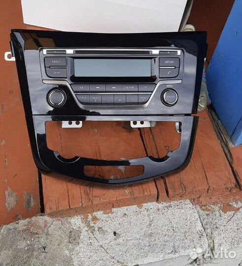 Магнитола на авто Nissan Qashqai