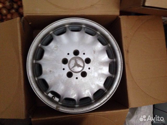 Диски мерседес r18. Диски мерседес r15 для старых. Авито диски мерседес. Диски моноблок на мерседес r18. Моноблоки амг 17.