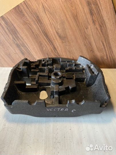 Ящик под инстумент Opel Vectra C OPC Z28NET 2008