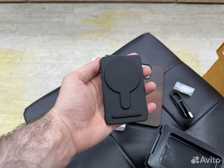 Powerbank MagSafe Skinarma Spunk 5000 mah