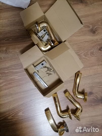 Продам ручки дверные