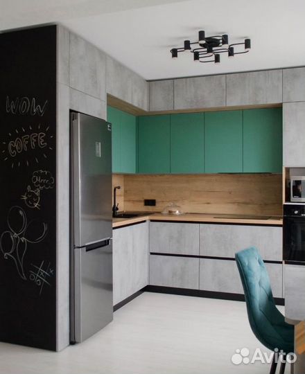 Стильная кухня с подсветкой