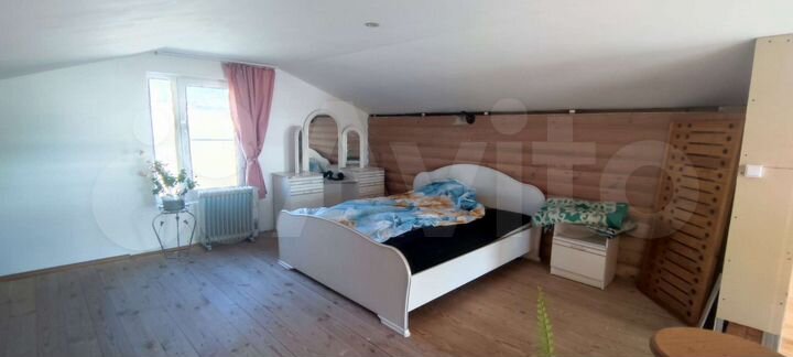 Дом 220 м² на участке 15 сот.