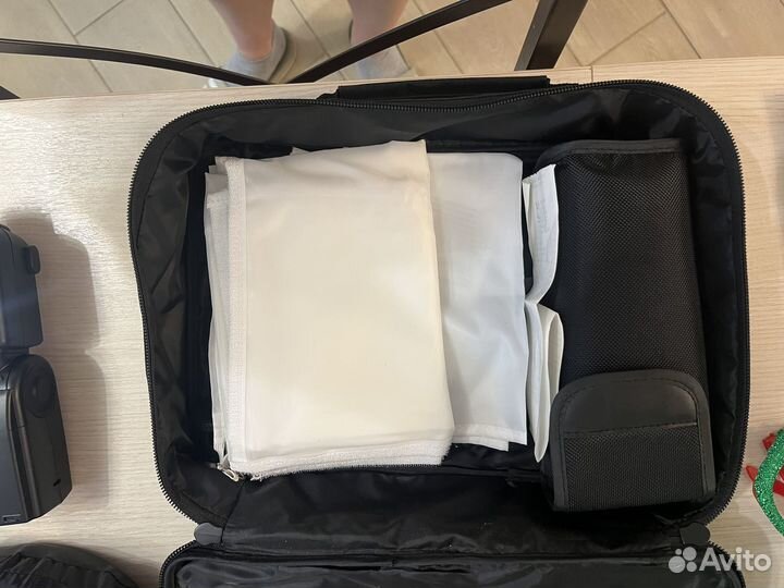 Вспышка Falcon Eyes 900SB и софтбокс с штативом