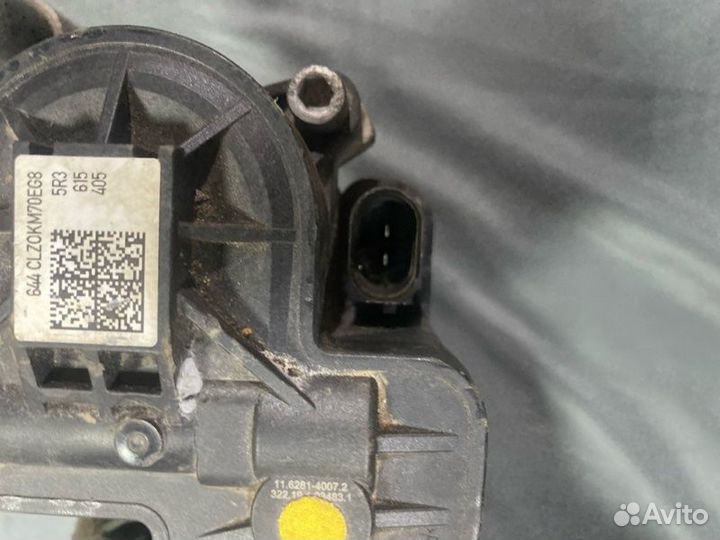 Моторчик стояночного тормоза Vag