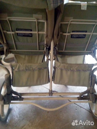 Коляска для двойни