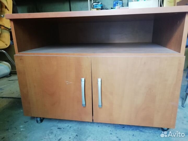 Стол - тумба