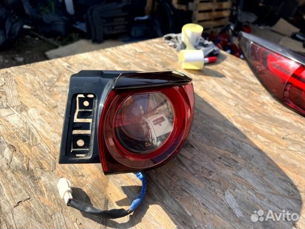 Фонарь в крыло правый Mazda CX-5 KF