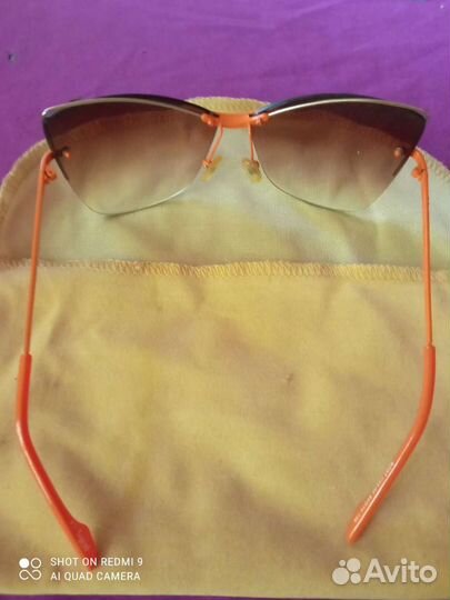 Солнцезащитные очки женские