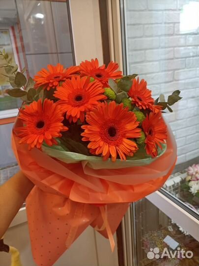 Цветы букеты с доставкой.гербера