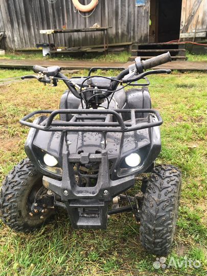 Детский квадроцикл на бензине